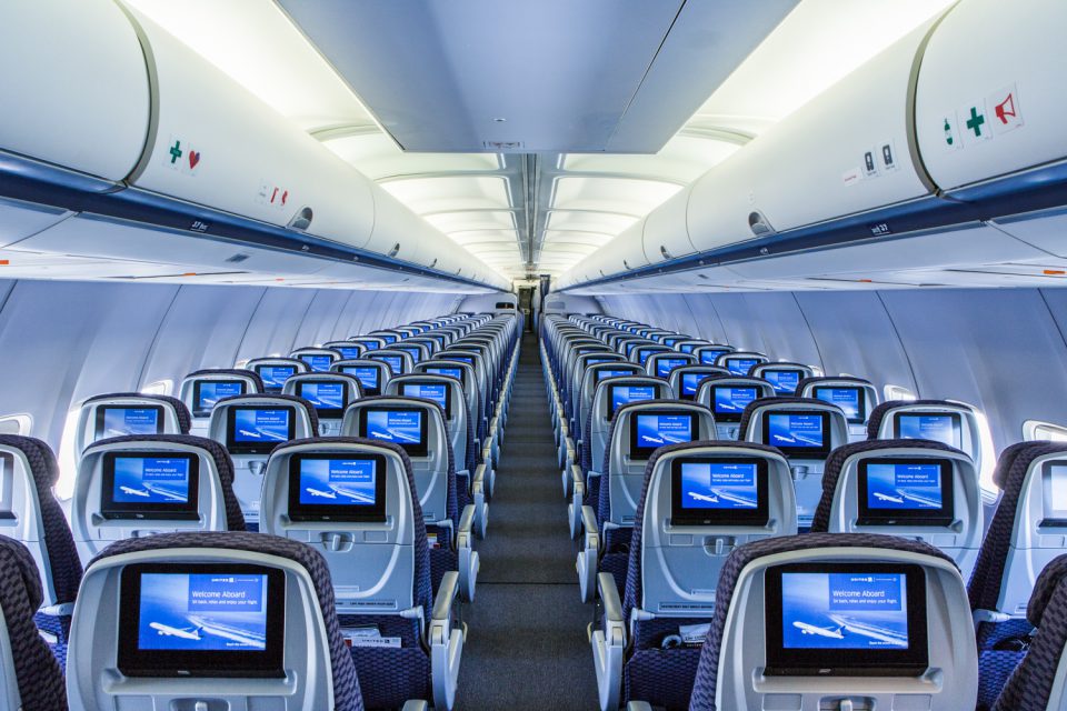 United Airlines Completes Redesign Of P S Premium Service