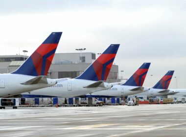 Delta aircraft