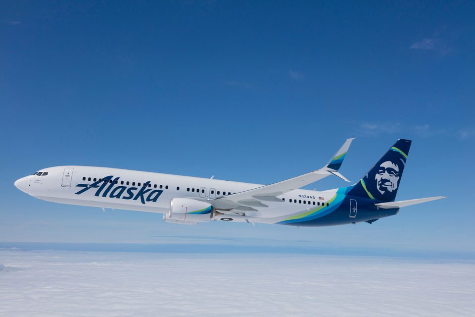 Alaska Airlines Boeing 737