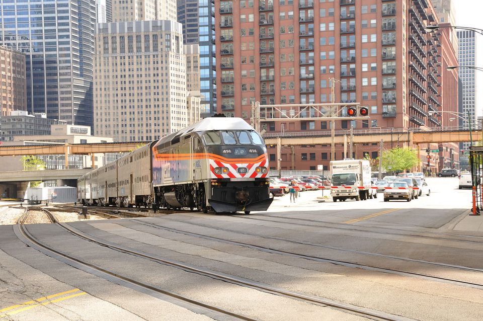 Metra arriving Chicago