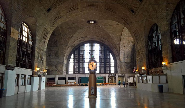 Buffalo Central Terminal interior